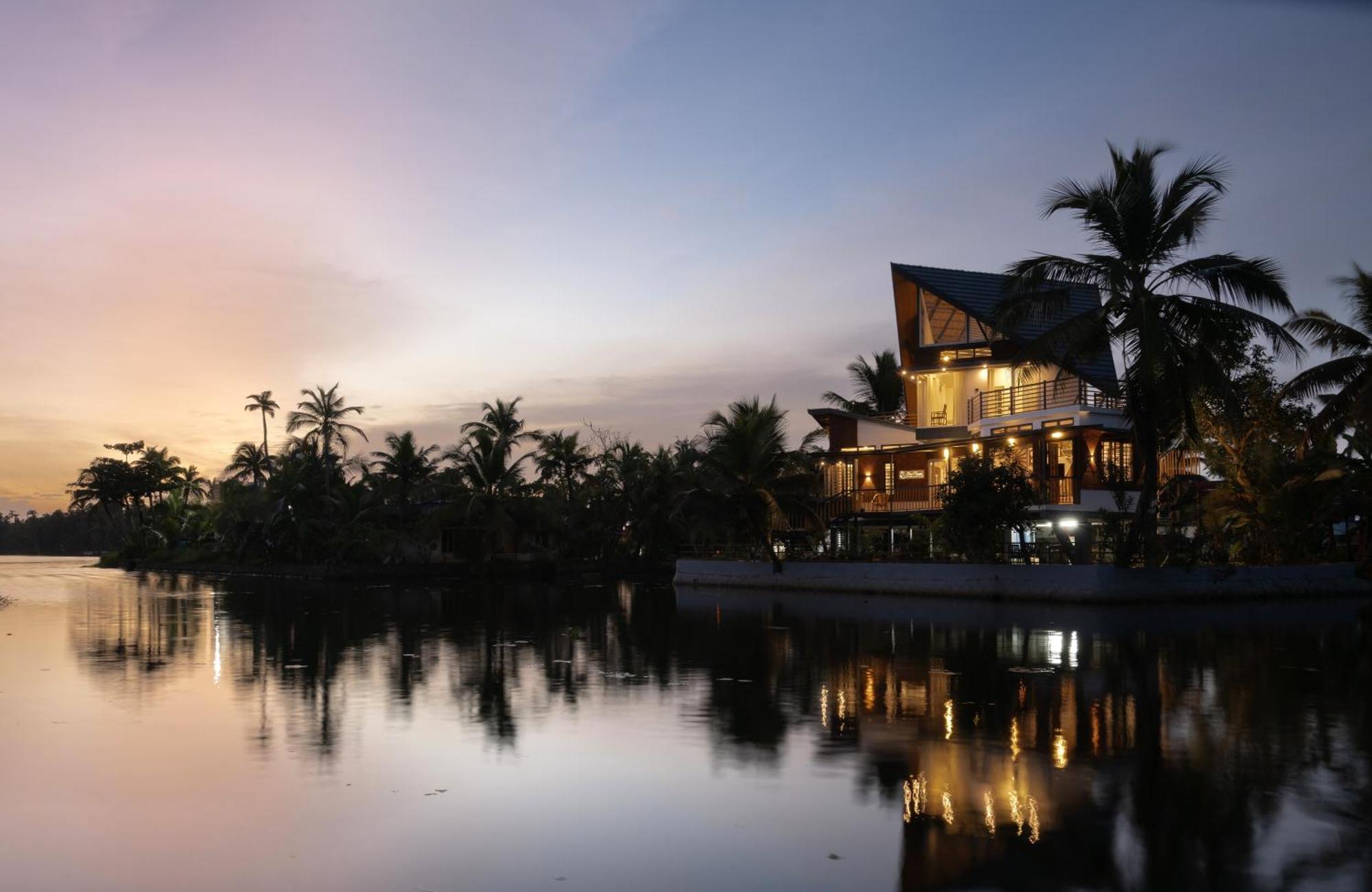 Shiphouse Villa Alappuzha Exteriör bild