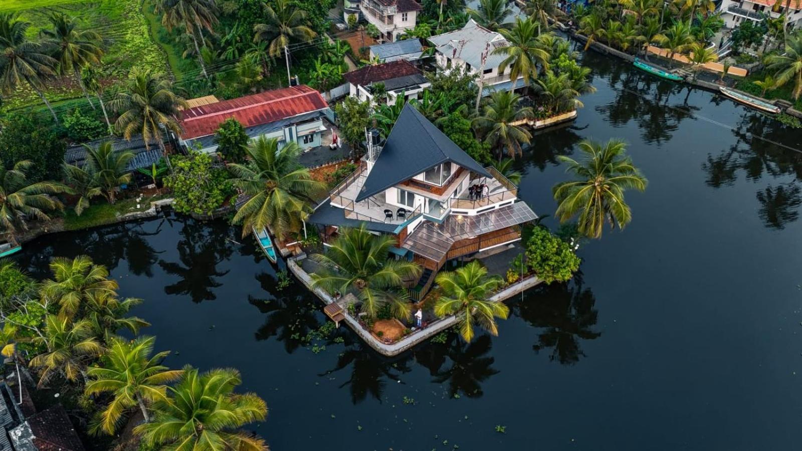 Shiphouse Villa Alappuzha Exteriör bild